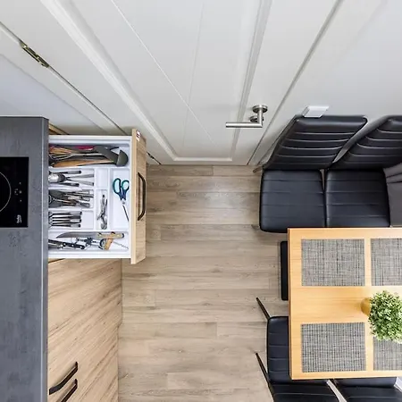 Apartment Vaivorykste By Pailsek Pajury